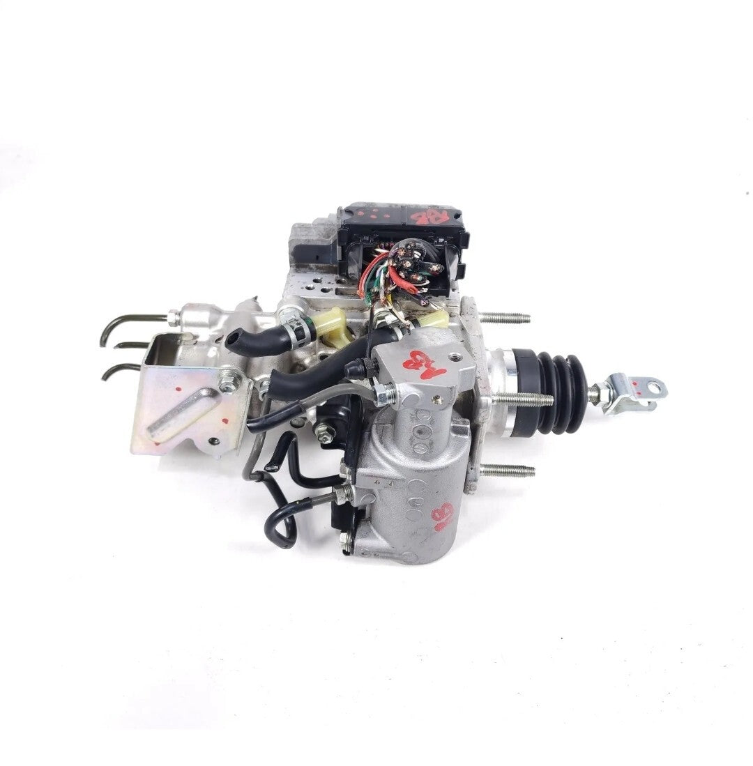 OEM 13-14 Prius C 16" MASTER CYLINDER Brake Booster Actuator Assembly ABS Module