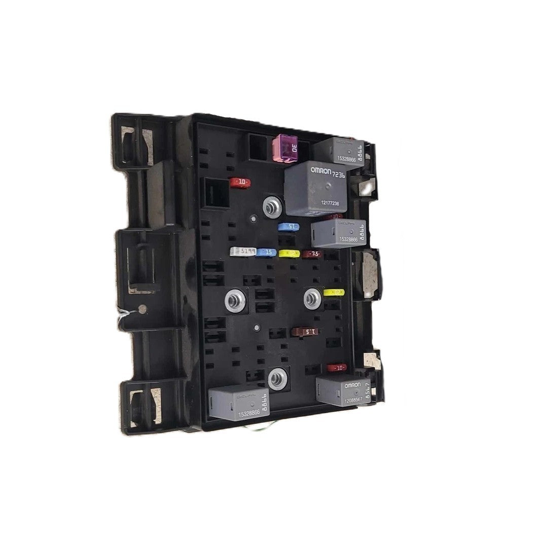 OEM 08-12 Chevy Malibu, w/ Sunroof, Cabin Fuse Box Fusebox Junction Relay Block
