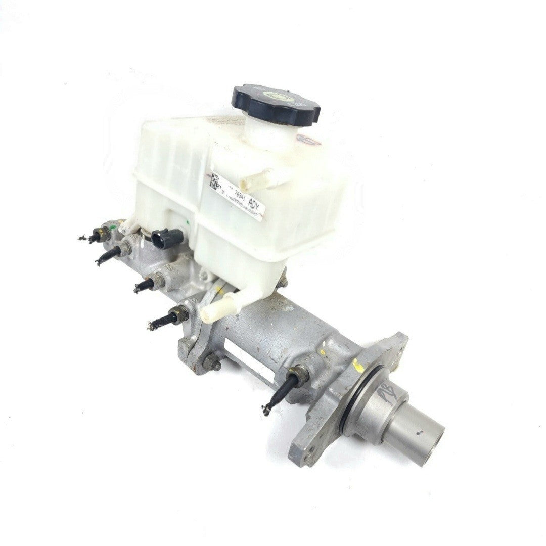 OEM 08-13 Tahoe/Yukon/Escalade Hybrid Brake Master Cylinder 